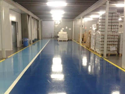 A contratação de uma empresa de pintura de piso industrial como método de cuidado com a sua firma